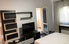 Garsonieră decomandată, mobilată în 1 Mai - 1
