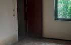 Casa cu 2 camere, curte mare, gata de utilizare