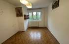 Apartament cu 3 camere semidecomandat în Cedonia - 1