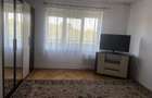Chirie apt.cu 2 camere - 4