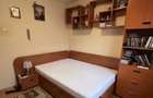 Proprietar, vand apartament 3 camere , centrala gaz, etaj 2 - 4