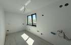 Duplex cu 4 camere cu Canalizare în Bucium - 5