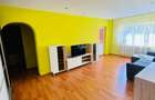 Ap. 3 camere decomandat + boxa, an constructie 1994