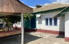 Casă cu 3 camere cu Teren 4000 Mp în Sinoie - 1