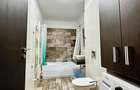 Apartament cu 3 camere decomandat în Tractorul - 12