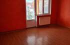 Apartament cu 4 camere decomandat în Central - 3