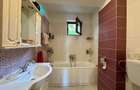 Apartament cu 4 camere în Dămăroaia - 11