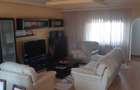 Casa de vanzare cu gradina - 1
