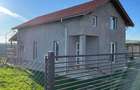 Casă cu 3 camere cu Teren 750 Mp în Buziaș - 1