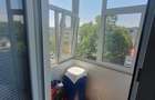 Apartament cu 2 camere nedecomandat în Km 4 - 3