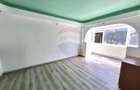 Apartament cu 3 camere decomandat în Pod - 2