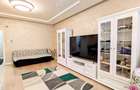 Duplex cu 5 camere cu Canalizare în Lipovei - 1