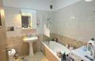 Apartament cu 3 camere semidecomandat în Central - 2