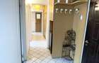 Apartament cu 3 camere decomandat în Lacul Tei - 19