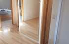 Inchiriez apartament 3 camere, zona Soarelui - 1