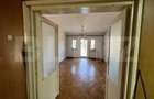 Apartament cu 5 camere, etaj 1, 112 mp, zona liceului Econom - 1