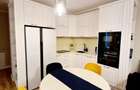 Apartament cu 3 camere decomandat în Titan - 9