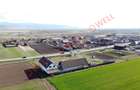 Casă cu 8 camere cu Teren 2400 Mp în Periferie - 6