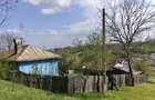 Casă cu 3 camere cu Teren 10300 Mp în București - 3