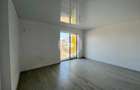 Apartament cu 2 camere decomandat în Titan - 4