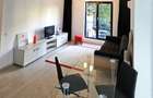 Apartament cu 2 camere decomandat în Apărătorii Patriei - 1