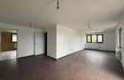 Duplex cu 6 camere cu Canalizare în Bucium - 1