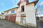 Casa si hala in Baicoi--72.000e - 17