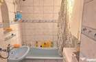 Vand apartament 3 camere semidecomandat in Deva, zona Micro 15, etaj 3 - 3
