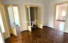Apartament cu 6 camere decomandat în Central - 16