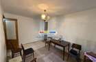 Apartament cu 3 camere semidecomandat în Central - 1