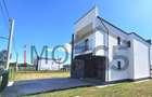 Casă cu 4 camere cu Teren 860 Mp în Micești - 1