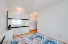 Apartament cu 3 camere decomandat în Lujerului - 6