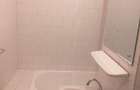 Vand apartament cu 3 camere, zona 9 Mai - 5