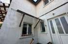 Casa cu 2 locuin?e ?i teren ~200 mp in Doroban?i M? - 6
