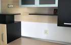 Apartament cu 4 camere decomandat în Patriei - 4