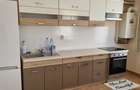 Inchiriez apartament 3 camere - 5