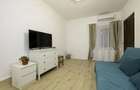 Inchiriez apartament 2 camere la curte, Pia?a Muncii, centrala proprie - 4