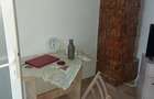 Casă cu 2 camere cu Teren 2251 Mp în Petrești - 3