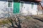 Casă cu Teren 1000 Mp în Central - 1