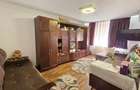 Apartament cu 2 camere decomandat în Micro 18 - 1