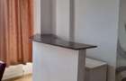 Apartament cu 3 camere decomandat în Baza 3 - 4