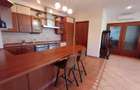 Apartament cu 4 camere decomandat în Universitate - 1