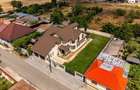 Casă individuală cu 5 camere cu Canalizare în 6 Vânători - 34