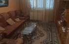 Vand apartament cu 3 camere
