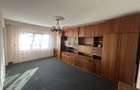 Apartament cu 3 camere decomandat de inchiriat in zona Hotvon et.3 - 3