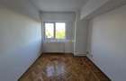 VANZARE apartament 3 camere, 2 bai,  zona Pta M Viteazul