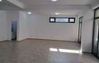 Spatiu comercial de inchiriat - 3
