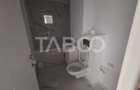 Apartament 70 mp semidecomandat 3 camere balcon 6 mp Bulevardul Unirii