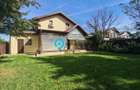 Vila 4 camere | Garaj | Curte 400 mp | zona Corbeanca - Tamas |