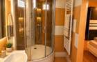 Casă cu Teren 321 Mp în Central
